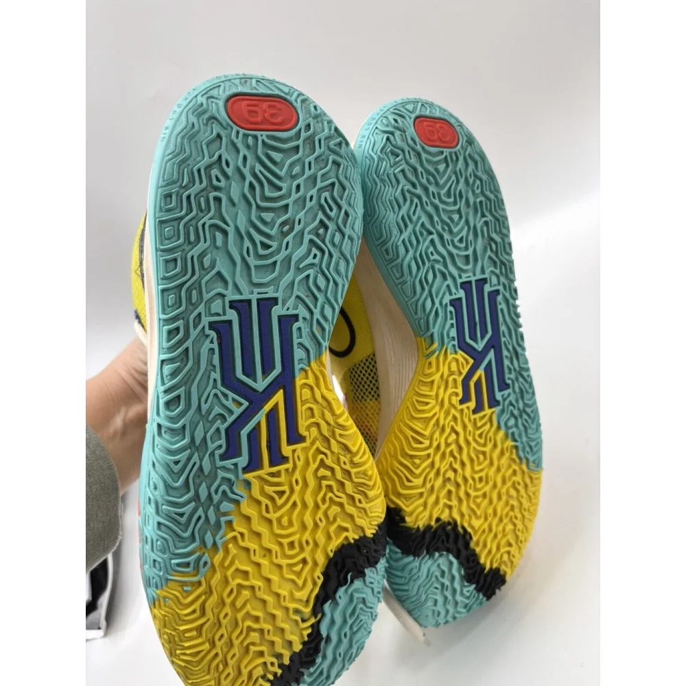 Nike Kyrie 7 GS World 1 People Size 6.5Y Yellow Colorful 2021 CT4080-700